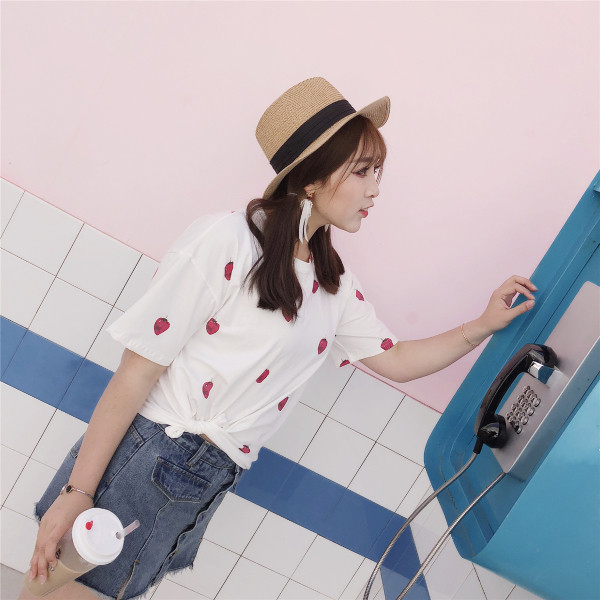 Tricou dama marimea MAXI in roz si alb cu imprimeu