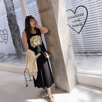 Rochie lejeră lungă mărimea MAXI în negru cu două modele aplicate