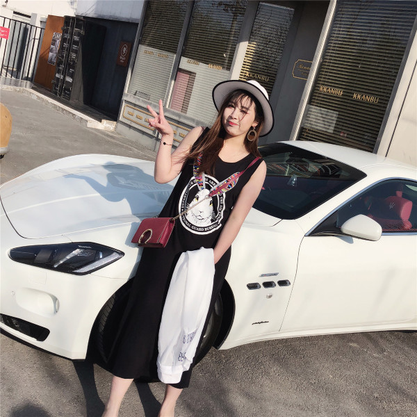 Rochie lejeră lungă mărimea MAXI în negru cu două modele aplicate