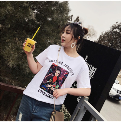 Γυναικεία T-shirt MAXI μέγεθος σε λευκό με εφαρμογή