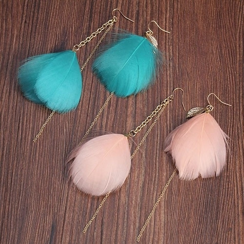 Γυναικεία σκουλαρίκια με φτερό και μαλακή αλυσίδα σε διάφορα χρώματα
