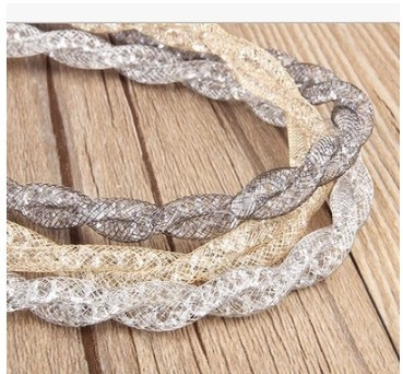 Γυναικείο κολιέ με κρύσταλλα σε τρία χρώματα