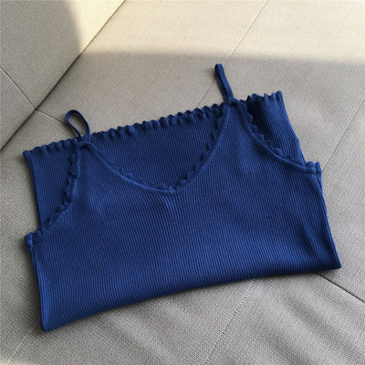 Απλαλό γυναικείο μπλουζάκι με ντεκολτέ σε σχήμα V