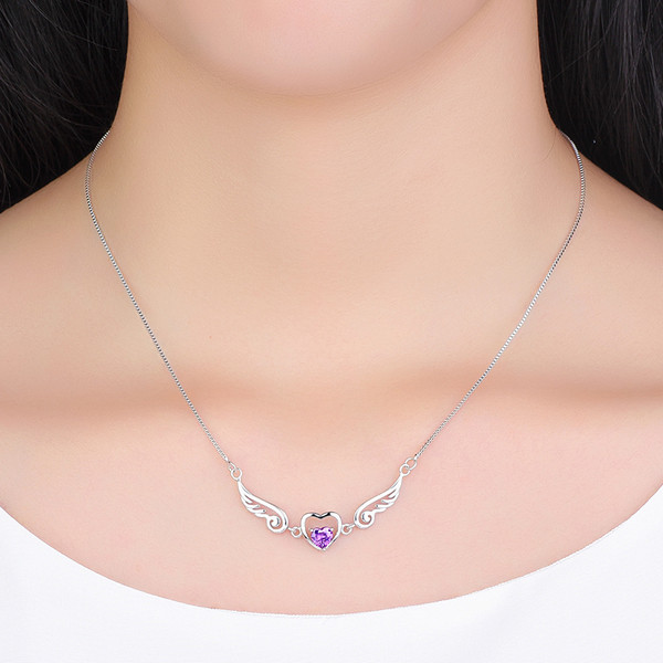 Γυναικείο κολιέ καρδιά με έγχρωμη πέτρα