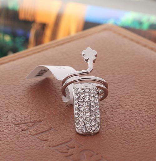 Γυναικείο δαχτυλίδι  με πέτρες σε δύο χρώματα