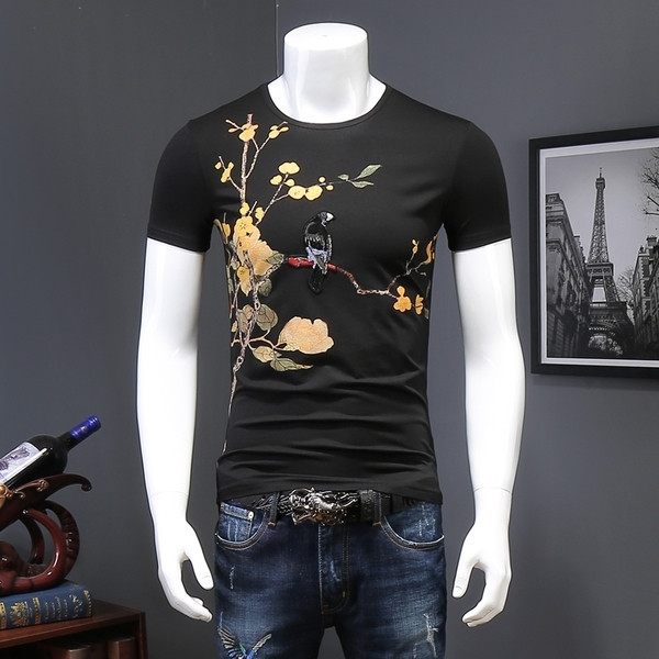 Tricou barbatesc in trei culori cu imprimeu color