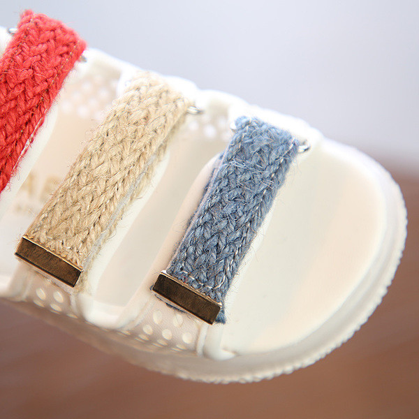 Παιδικά φωτισμένα σανδάλια για κορίτσια και αγόρια σε τρία χρώματα