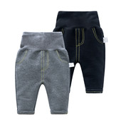 Παιδικά παντελόνια σε δύο χρώματα με απομίμηση εξωτερικού χρώματος κατάλληλα για κορίτσια και αγόρια