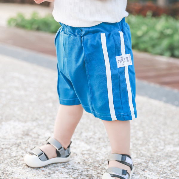 Pantaloni scurți pentru copii pentru băieți cu talie înaltă în mai multe culori cu margine albă