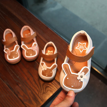 Παιδικά παπούτσια με οικολογικό δέρμα με ένα λαγουδάκι σε τρία χρώματα για τα κορίτσια