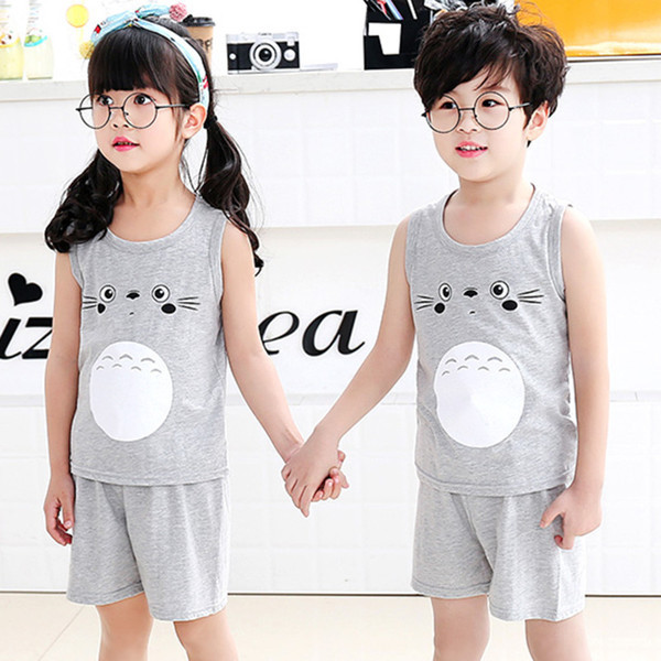 Παιδικό σετ για κορίτσια και αγόρια σε διάφορα μοντέλα - φανέλα και σορτς