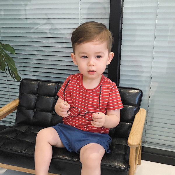 Παιδικό ριγέ κοντό μανίκι T-shirt για αγόρια σε διάφορα χρώματα