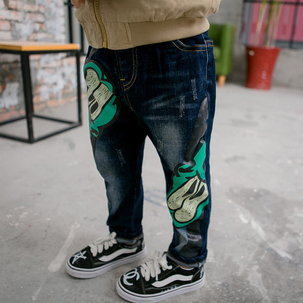 Blugi eleganti pentru copii potriviti pentru baieti si fete cu imprimeu