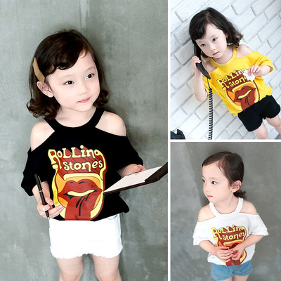 Детска модерна тениска с отворени рамене и с цветна щампа