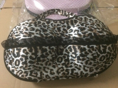 Βολικό και πολύ πρακτικό μίνι χαρτοφύλακα για αποθήκευση εσώρουχων