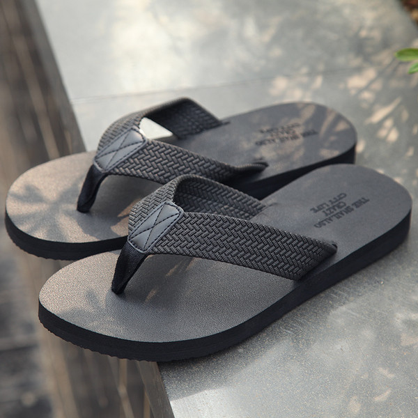 Ανδρικές παντόφλες σε διάφορα χρώματα