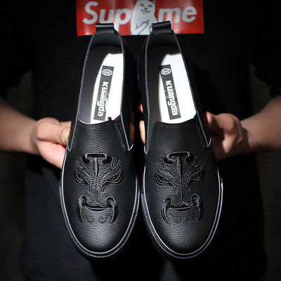 Pantofi barbatesti alb-negru cu broderie