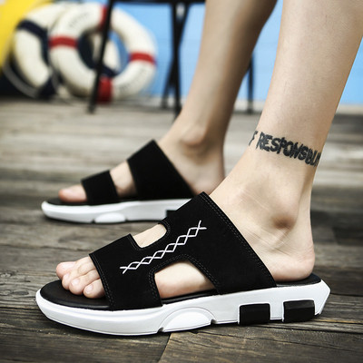 Papuci pentru bărbați - mai multe modele