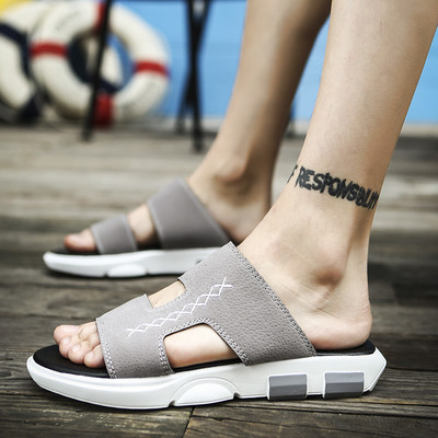 Papuci pentru bărbați - mai multe modele