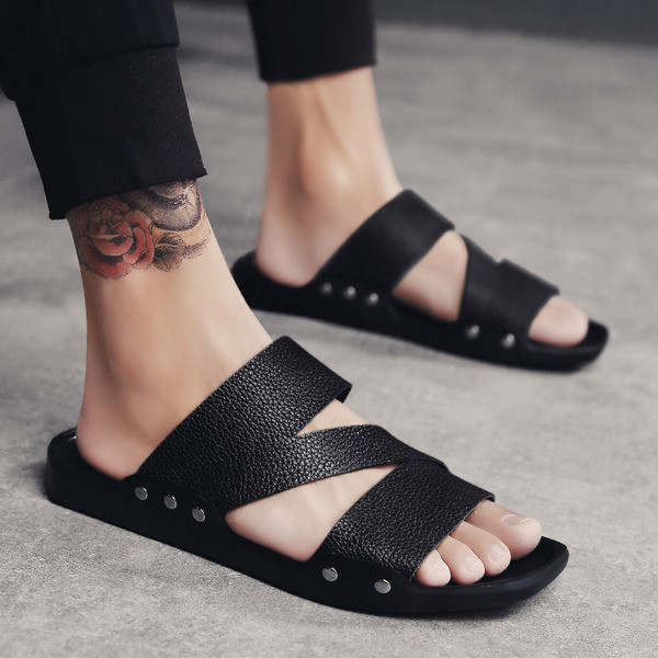 Papuci bărbați din piele ecologică în trei culori