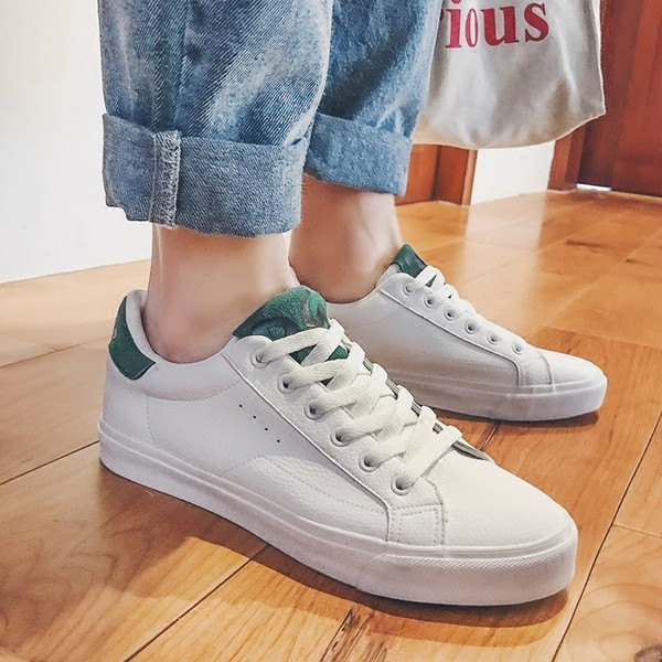 Περιστασιακά αθλητικά ανδρικά παπούτσια από οικολογικό δέρμα σε δύο παραλλαγές