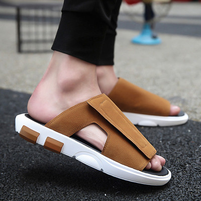 Ανδρικές παντόφλες με επίπεδη σόλα σε διάφορα χρώματα