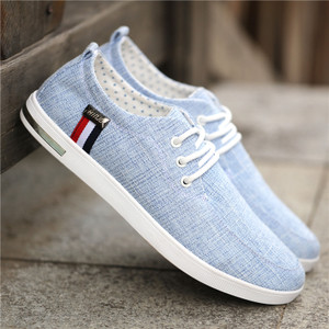 Ανδρικά αθλητικά πάνινα παπούτσια για το καλοκαίρι σε τρία μοντέλα