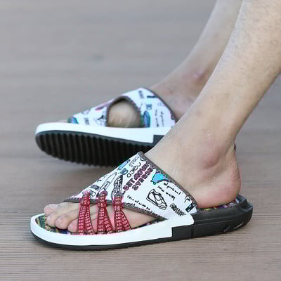 Κομψές ανδρικές παντόφλες  με εφαρμογές και επιγραφές - διάφορα χρώματα