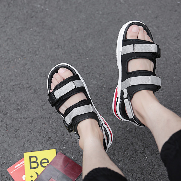 Ανδρικά σανδάλια με άνετα πέλματα σε διάφορα μοντέλα