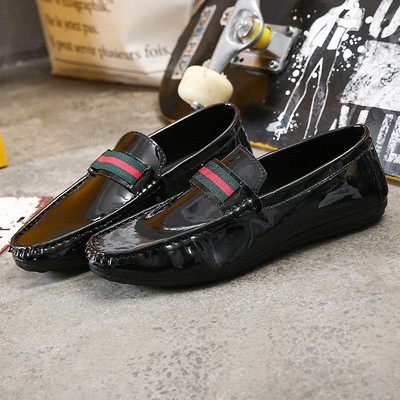 Mocasini barbatesti din piele ecologica in doua culori cu broderie si elemente metalice