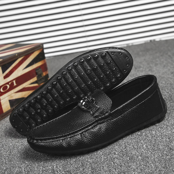 Mocasini barbati uni cu elemente metalice in trei culori