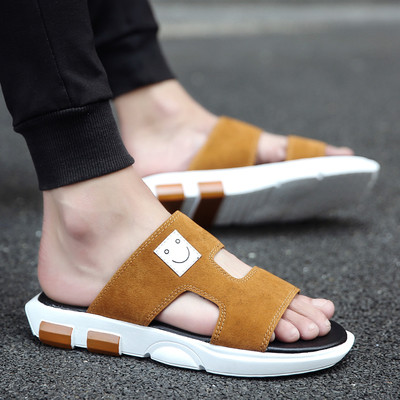 Ανδρικές παντόφλες - διάφορα μοντέλα