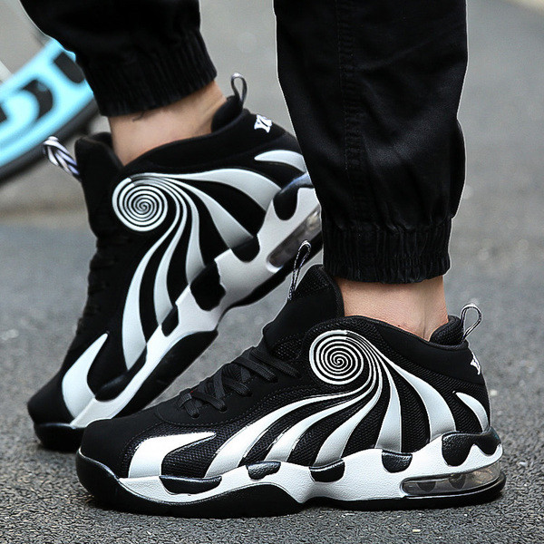 Adidași de baschet pentru bărbați în două modele și culori diferite