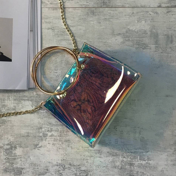 Stílusos női mini táska fém lánccal