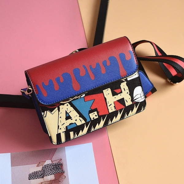 Geanta de dama eleganta din piele ecologica cu imprimeu in trei culori