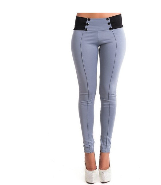 Blugi de dama cu elemente nasturi in trei culori