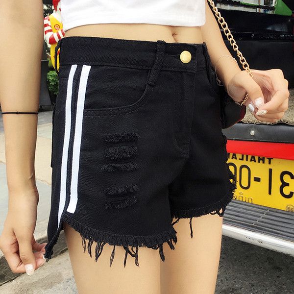 Pantaloni scurți de damă cu margini colorate rupte în alb și negru