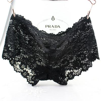 Απαλά  γυναικεία εσώρουχα από δαντέλα σε διάφορα χρώματα