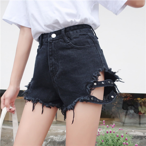 Pantaloni scurți de damă rupti cu talie înaltă