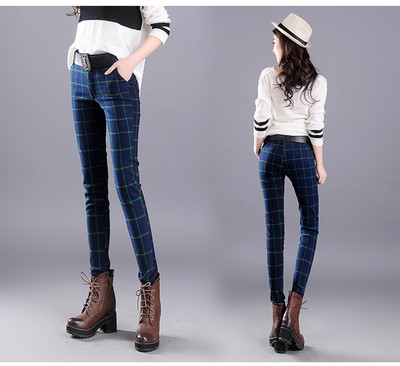 Γυναικεία παντελόνια σε διάφορα χρώματα κατάλληλα για τη καθημερινή ζωή