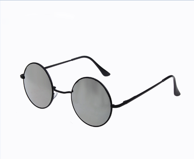 Μοντέρνα γυναικεία γυαλιά σε στρογγυλή μορφή σε διάφορα χρώματα