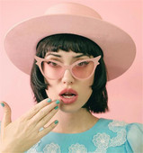 Γυναικεία γυαλιά ηλίου  σε διάφορα χρώματα