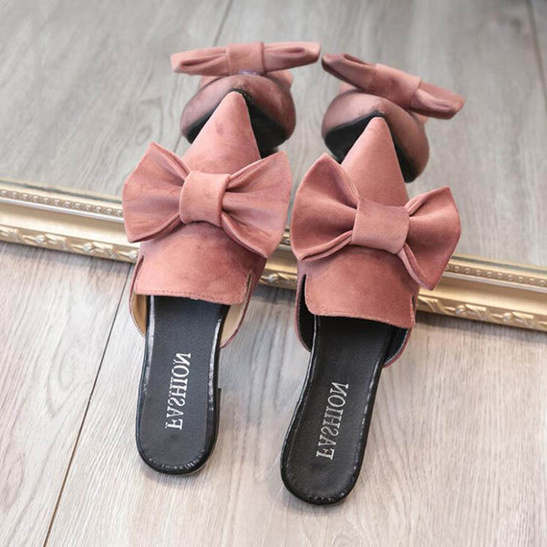 Papuci moderni de damă - ascuțiți, cu o panglică și o talpă plată în trei culori