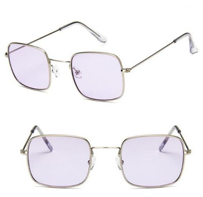 Σύγχρονα γυναικεία γυαλιά σε τετράγωνη μορφή σε διάφορα χρώματα