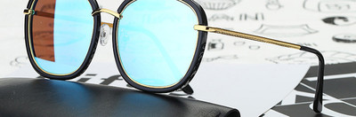 Κομψά γυναικεία γυαλιά ηλίου σε στρογγυλό σχήμα σε διάφορα χρώματα