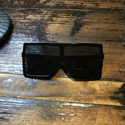 Ochelari de soare casual de dama cu forma patrata in mai multe culori