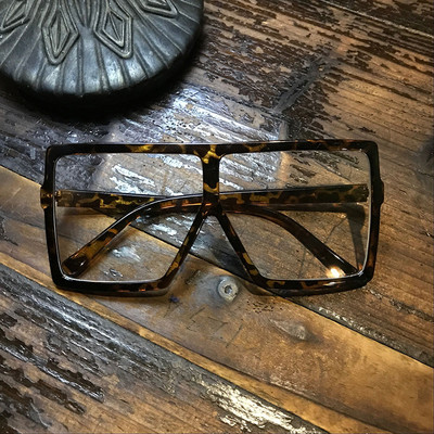 Ochelari de soare casual de dama cu forma patrata in mai multe culori