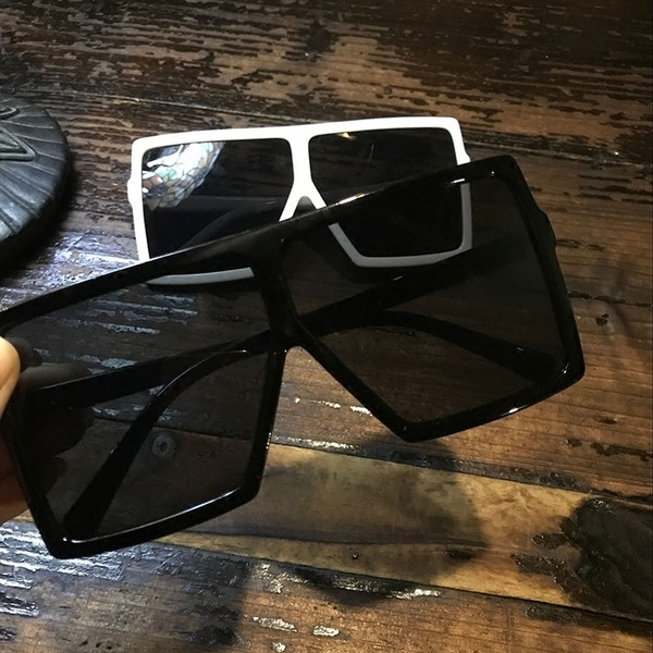 Ochelari de soare casual de dama cu forma patrata in mai multe culori