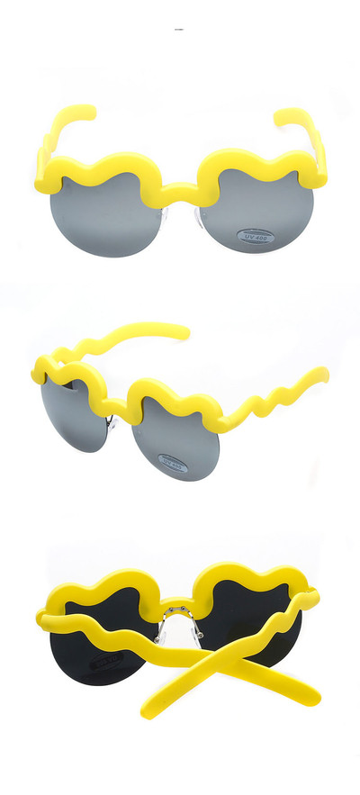 Γυναικεία μοντέρνα γυαλιά με έγχρωμο πλαίσιο