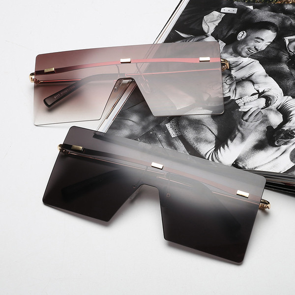 Ochelari pătrați de oglindă pentru femei în diferite culori